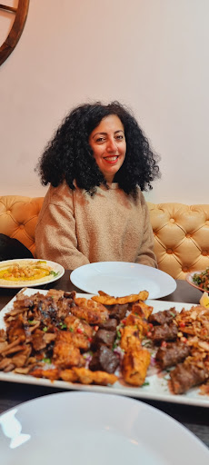 Photo of Ali's Quisine - 20 Chapel St, Luton LU1 2SE